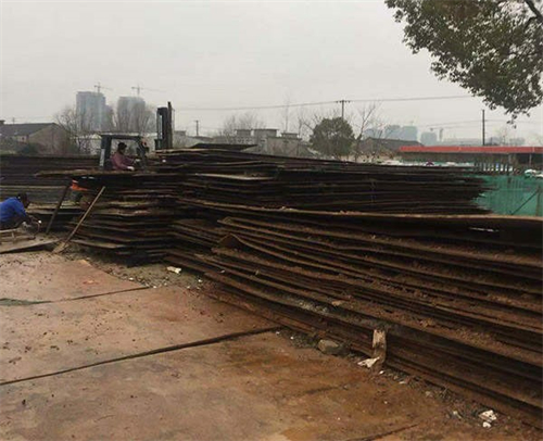 常德市鑫翔建筑設備租賃有限公司,常德墊路鋼板租賃,墊路鋼板銷售,機械設備租賃哪里好 常德市鑫翔建筑設備租賃有限公司,常德墊路鋼板租賃,墊路鋼板銷售,機械設備租賃哪里好